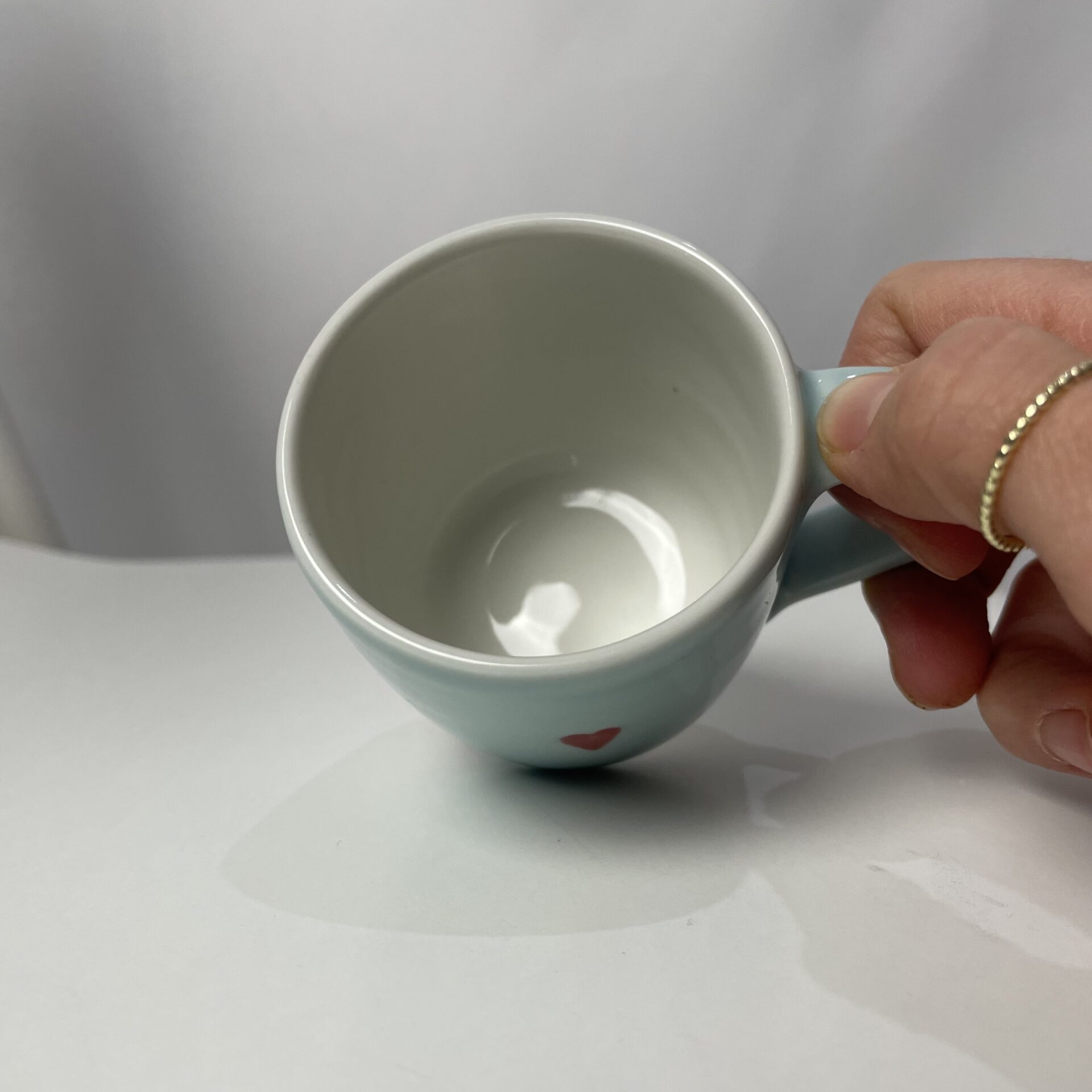 Světle modrý hrnek porcelánový srdíčko 80 ml - Darouge Světle modrý hrnek porcelánový srdíčko 80 ml - Darouge