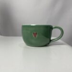 Zelený hrnek porcelánový srdíčko 120 ml – Darouge