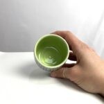 Zelený kalíšek porcelánový Čáry 100 ml – Darouge