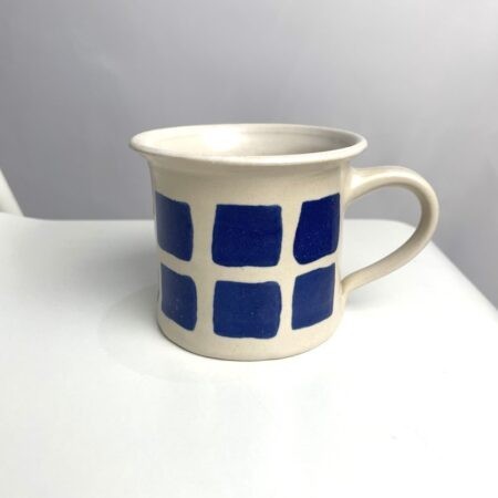 Hrnek střední se čtverečky - Milena Kaprálová