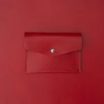 Červená kapsička se zipem – Wood Style