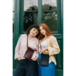 Pouzdro na telefon Nara burgundy – Vena Valnoha