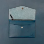 Modrá kapsička se zipem – Wood Style