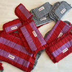 Taštička s pruhy a volány, vel. M – Ty tvoje